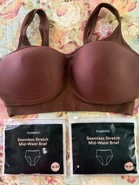 Shapermint BNWT Bra (3X) and two seemless stretch mid-waist briefs (16-24).